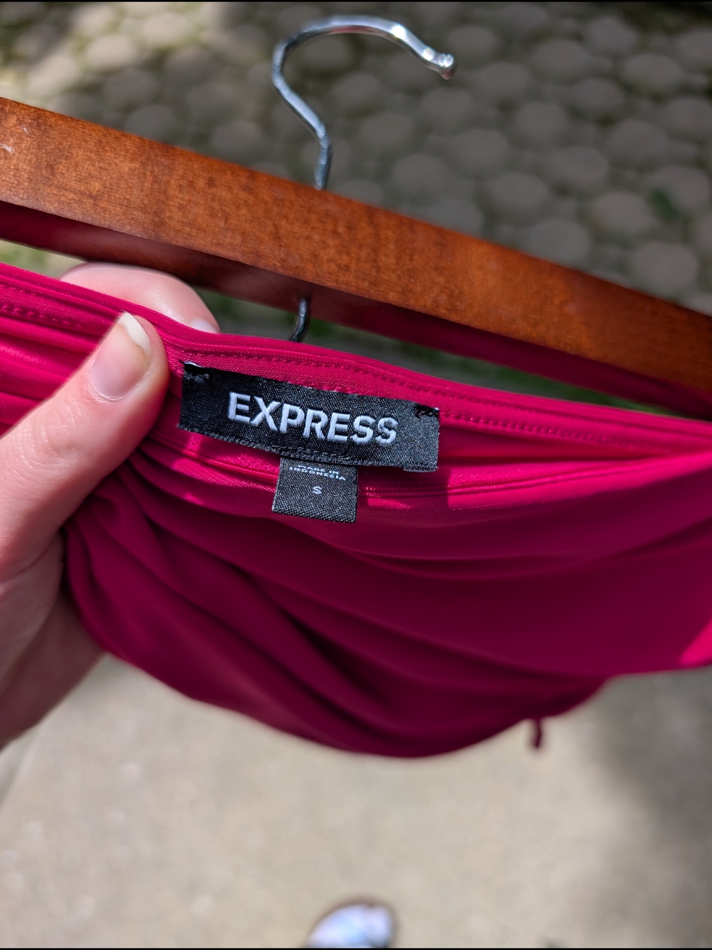 Express Strapless Ruched Top - Hot Pink - Picture 4 of 6